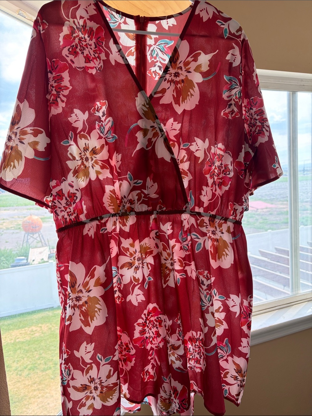 Red Floral Surplice Short Sleeve Tunic